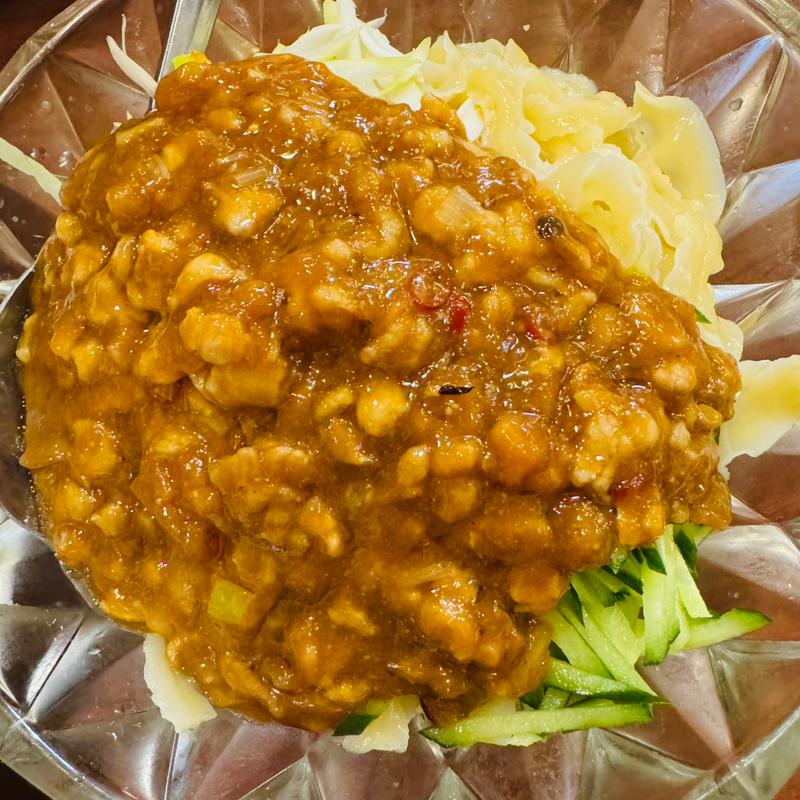 ジャージャー刀削麺(味四川 四川ダイニング)