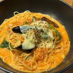 焼きチーズとなすのクリームミートすぱ(すぱじろう下北沢)