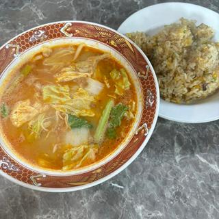 四川ラーメン・チャーハン