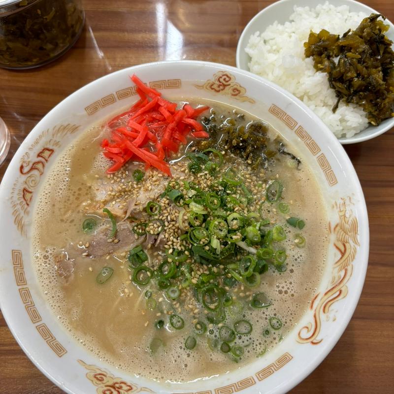 Aセット(ラーメン＋ライス＋海苔＋焼餃子5個)(長浜ラーメン ごん太)