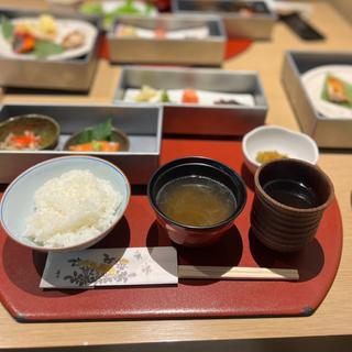(翠山亭倶楽部定山渓 )