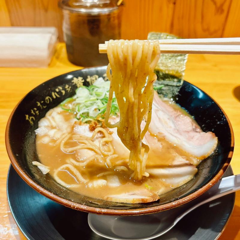 とんこつ(あなたの心を鷲掴み)