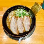 とんこつ(あなたの心を鷲掴み)
