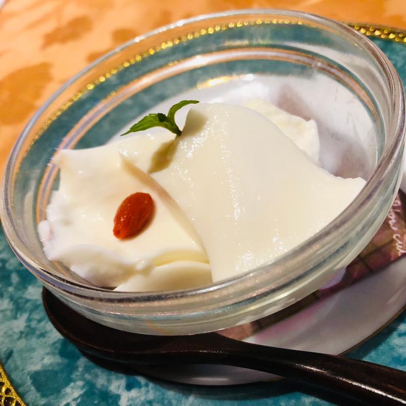 豆乳杏仁豆腐(中国料理 杏仁香 （チュウゴクリョウリ アンニンシャン）)