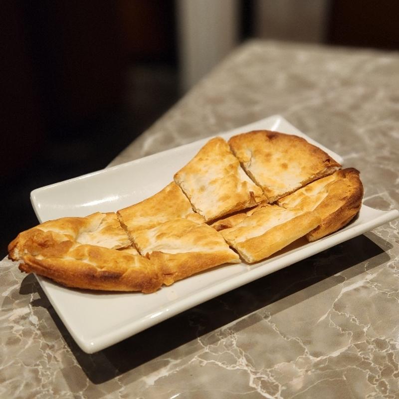 焼きたてナン(スパイスカレーおでん マカオ)