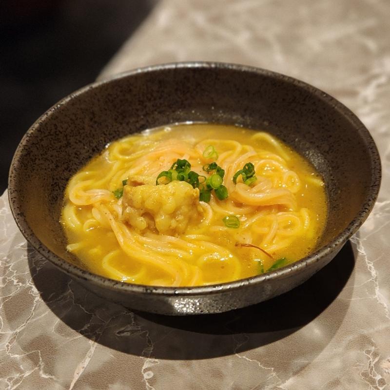 〆美味しいらぁ麺(スパイスカレーおでん マカオ)