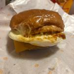 和風半月見 難品チーズバーガ