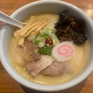 塩ラーメン(らーめん山頭火 旭川動物園通り店)