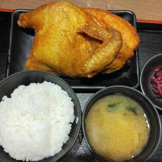 若鶏半身揚げ定食(なるとキッチン 武蔵小杉北口店)