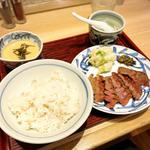 (牛たんと和牛焼青葉 グランデュオ立川店)