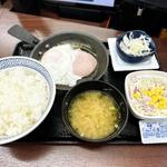 ハムエッグ納豆定食(吉野家 中目黒駅前店 )