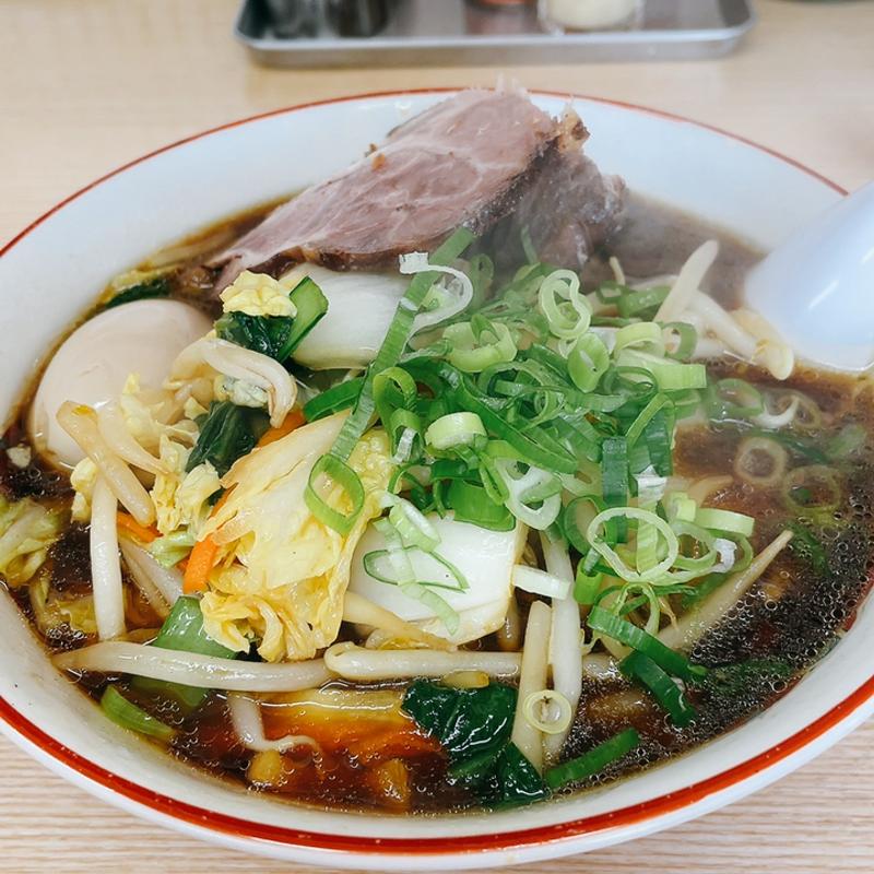 野菜ラーメン　醤油(らーめん 高〇 （たかまる）)