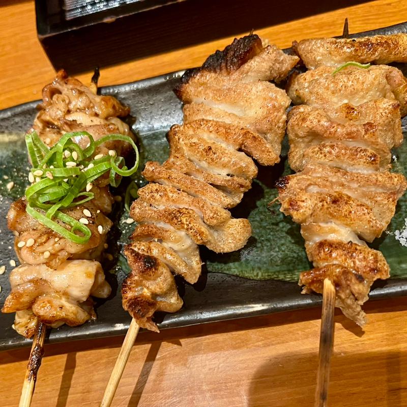 鶏皮(炭匠きしもと)