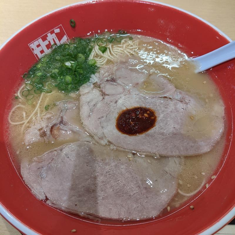 ラーメン(モヒカンらーめん博多デイトス店)