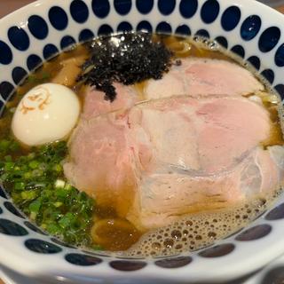 煮干し鶏Soba 味玉付き 醤油