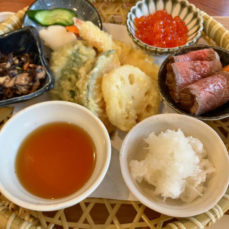 tomoni定食(知床ごはん”tomoni")