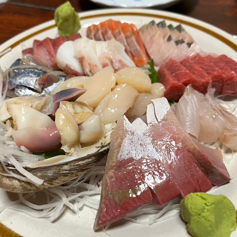 刺身盛り合わせ(甚八)