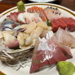刺身盛り合わせ