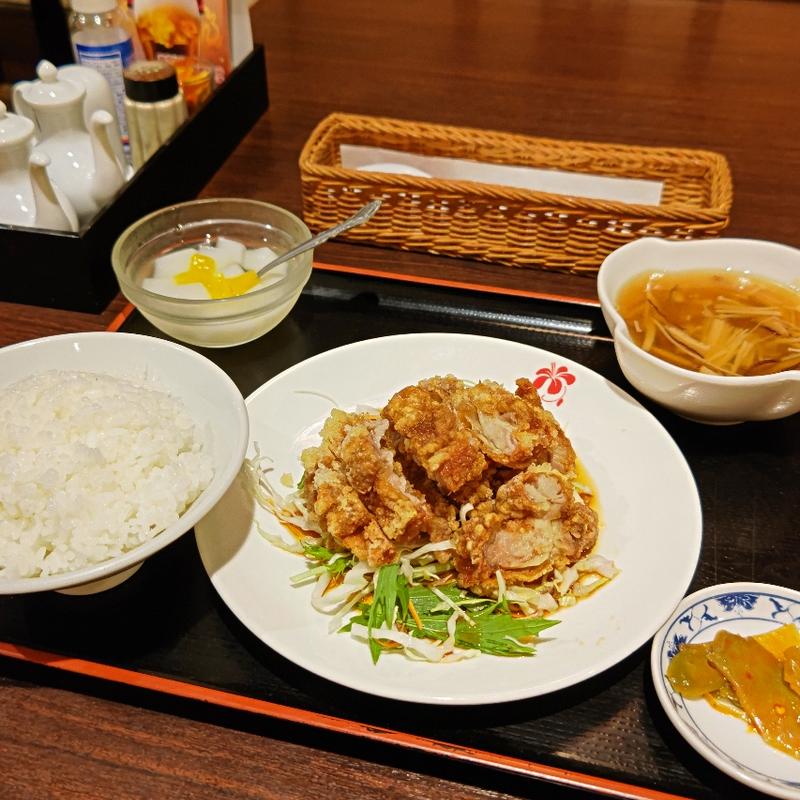 油淋鶏(醉楼（スイロウ） 横浜中華街名物 鳥の巣ヤキソバ)