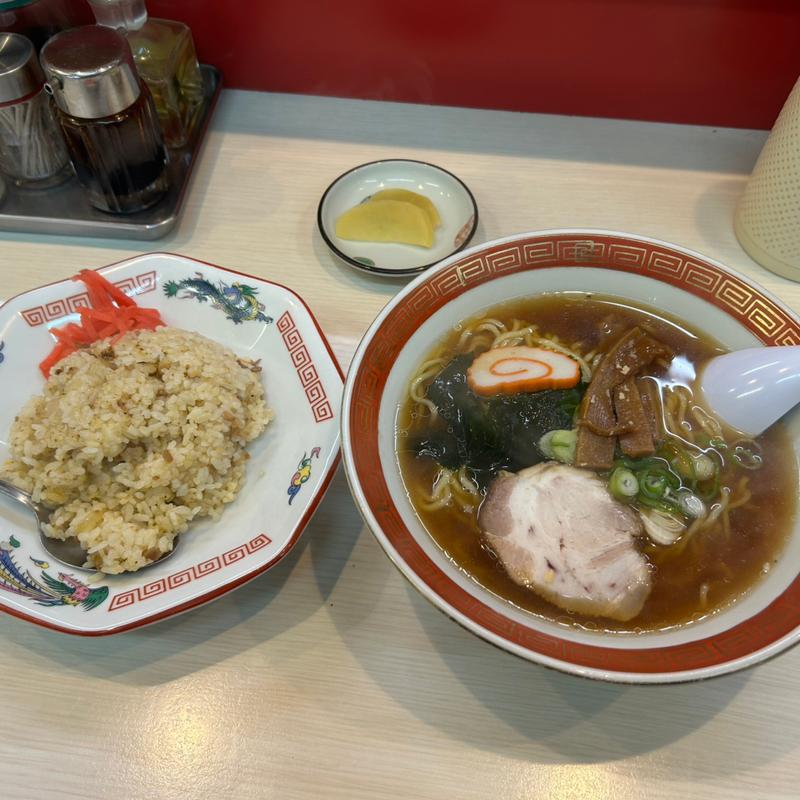 半チャンラーメンセット(中華の丸八)