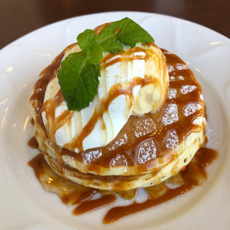 キャラメルハニーパンケーキ（3枚）(デニーズ 川口元郷店)