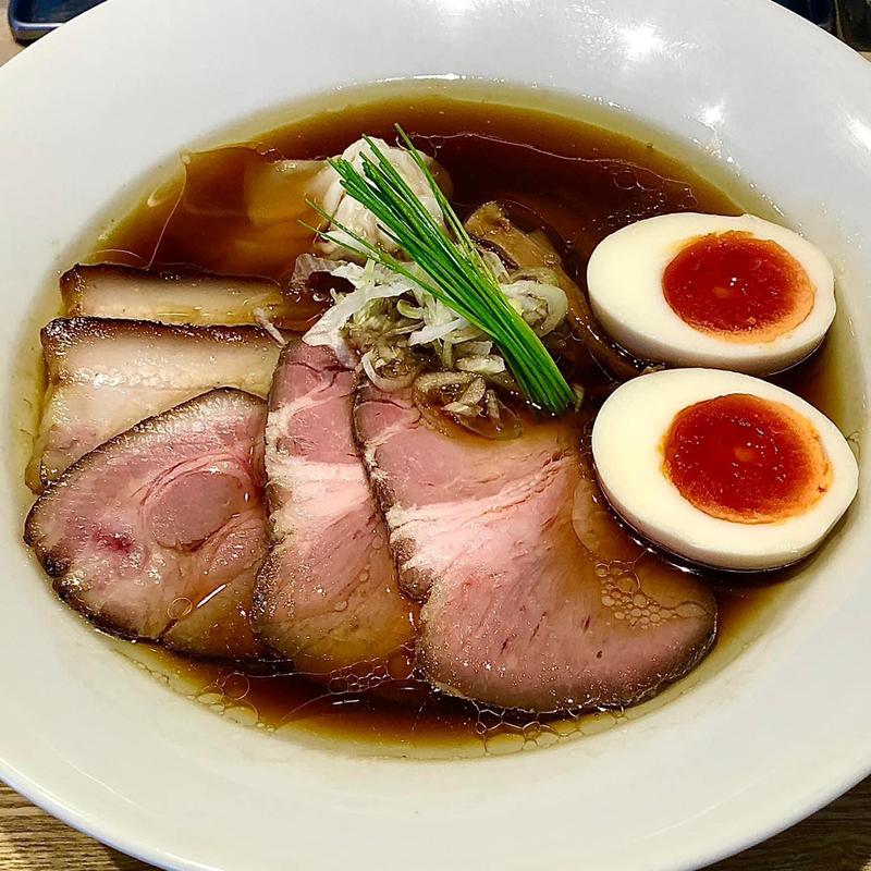 特製中華そば 醤油(宍道湖しじみ中華そば琥珀 池袋店)