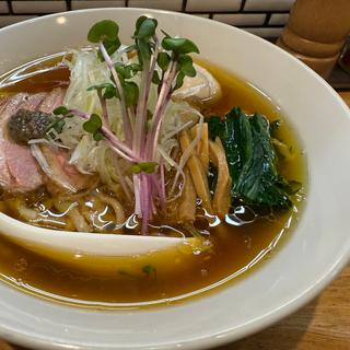 手揉み中華ソバ 味玉入り（薄口）(中華ソバ ビリケン)