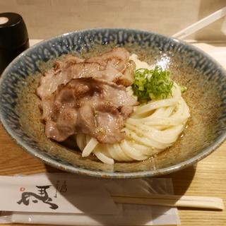  ■炙り日南豚の朝倉山椒オイルを纏った生醤油うどん(ひだりうま )