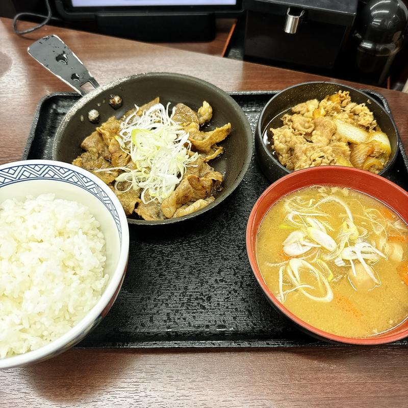 牛皿・牛カルビ定食(吉野家 中目黒駅前店 )