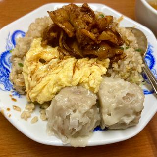 肉玉炒飯(新御茶ノ水 萬龍（まんりゅう）)