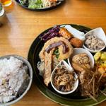 お惣菜プレート(カメイノ食堂)