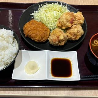 こくうま唐揚げ、コロッケ定食(柿安Meat Expressイオンモール岡崎店)