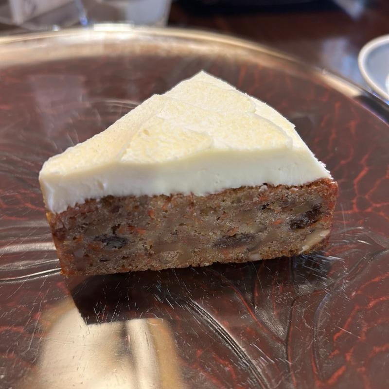 キャロットケーキ(レ・ザンジュ 鎌倉本店)