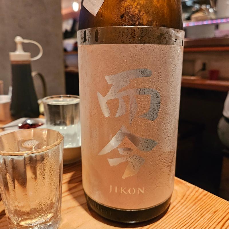 三重「而今 純米吟醸 千本錦 火入れ」(水炊き 鼓次郎)