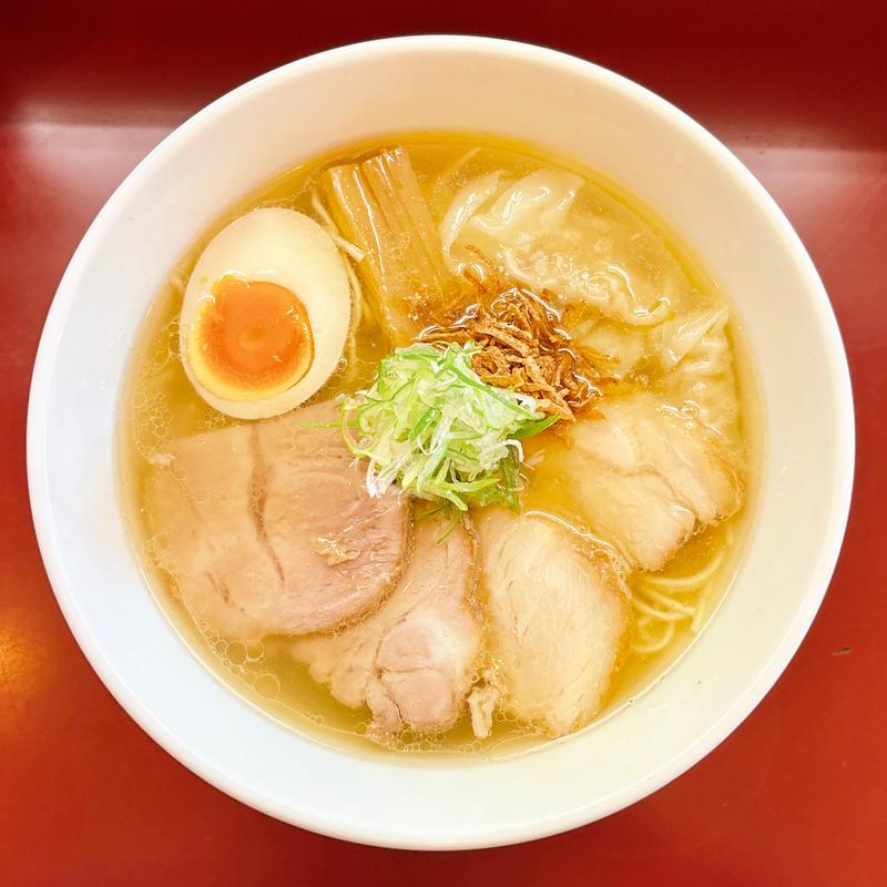 特製塩らぁ麺(らぁ麺松しん)