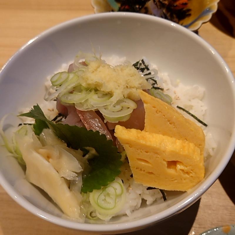 あじたたき丼(魚と酒 三原)