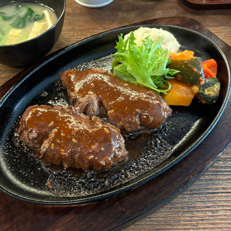 国産牛100%ハンバーグ(下北沢ミートダイニング)