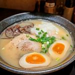 博多特製ラーメン