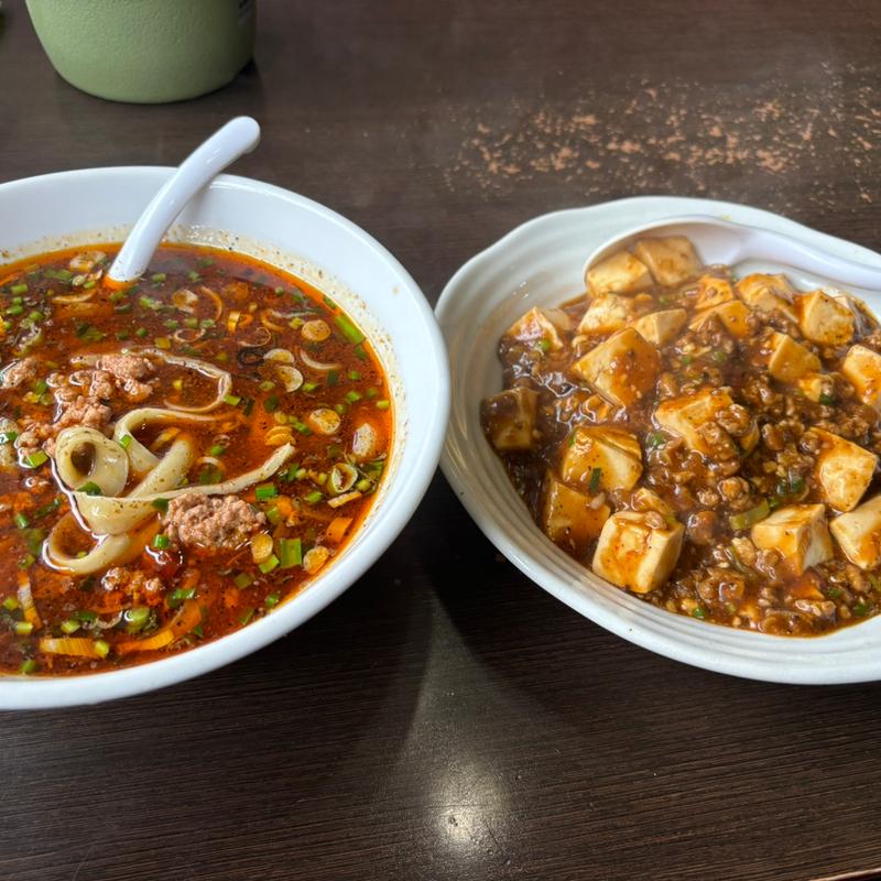 麻辣刀削麺と麻婆飯(盛龍)