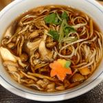 松茸香るきのこ蕎麦