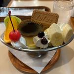 喫茶店のプリンアラモード(サンコーヒー)