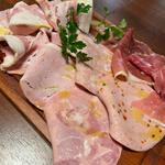 ハム盛り合わせ