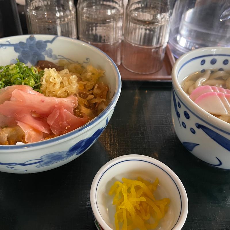 肉玉子丼　ミニうどんセット(うどん 三佳 )