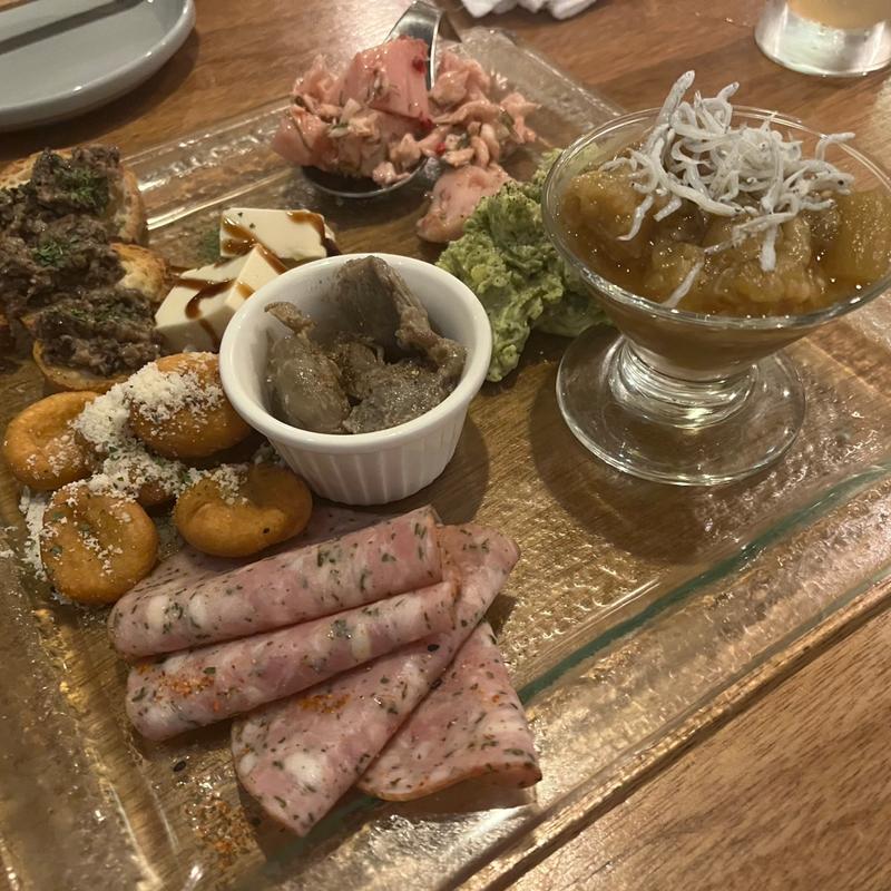 スピードメニュー8種盛り合わせ(trattoria 漣)