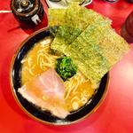 豚骨醤油らーめん並(麺童虎徹（めんどうこてつ）)