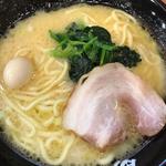 ラーメン(町田商店 四谷麹町店)