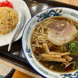 尾道ラーメン　チャーハンセット