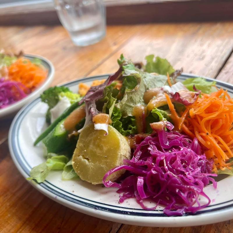 (PICO食堂 タコライスが人気)