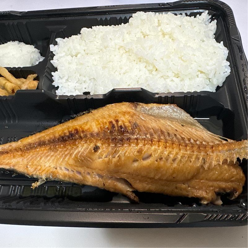 ほっけ定食 半身(炭火焼干物定食 しんぱち食堂 明治通り店)