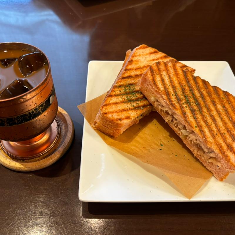 ハムチーズ、ツナパニーニ(ホリ 四日市店 )